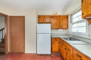 6 Hamilton Ct, Hanover Township, NJ 07981 - Photo 8