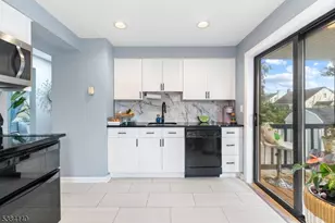 310 Stockton Ave, Roselle, NJ 07203 - Photo 6