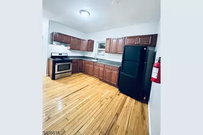 420 Jelliff Ave #1, Newark, NJ 07112 - Photo 2