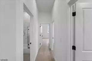 366 21st St, Irvington, NJ 07111 - Photo 8