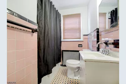 36 McKay Ave, East Orange, NJ 07018 - Photo 16