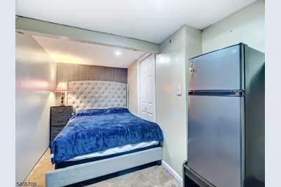 36 McKay Ave, East Orange, NJ 07018 - Photo 24