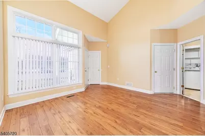 19 Prospect Ci, Wantage, NJ 07461 - Photo 8