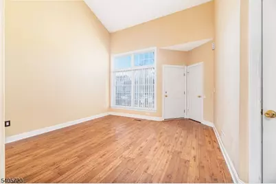 19 Prospect Ci, Wantage, NJ 07461 - Photo 4