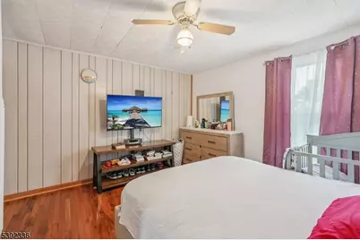 670 Devon St, Kearny, NJ 07032 - Photo 20