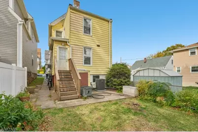 670 Devon St, Kearny, NJ 07032 - Photo 32