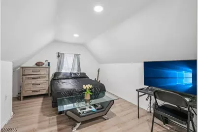 670 Devon St, Kearny, NJ 07032 - Photo 28