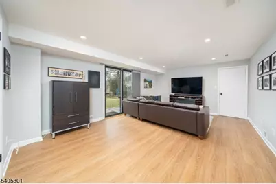 17 Badgley Dr, New Providence, NJ 07974 - Photo 40