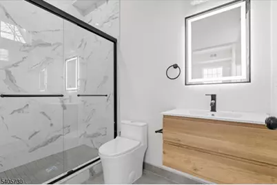 356 21st St, Irvington, NJ 07111 - Photo 18