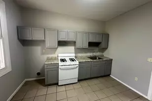 213 N 7th St, Newark, NJ 07107 - Photo 6