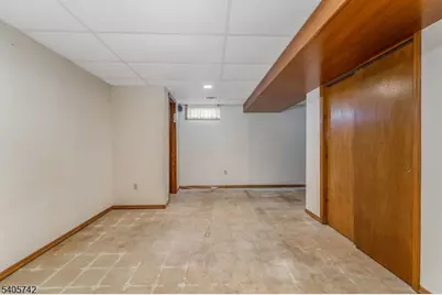 63 Louise Dr, Manville, NJ 08835 - Photo 14