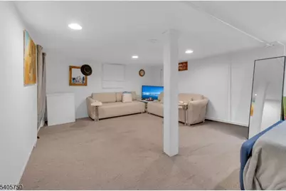 34 Chase Ave, Woodbridge Township, NJ 07001 - Photo 12