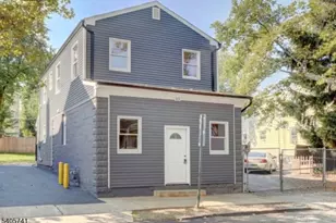 83 Bedford St, East Orange, NJ 07018 - Photo 22