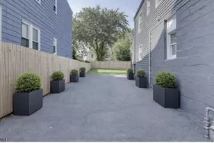 83 Bedford St, East Orange, NJ 07018 - Photo 20