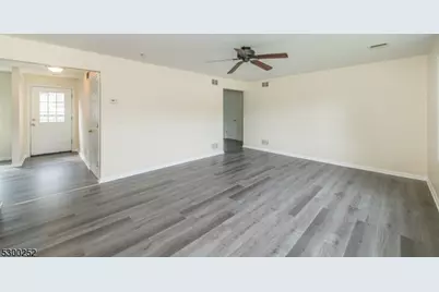 21 Walsh Rd #1, Franklin, NJ 07416 - Photo 4