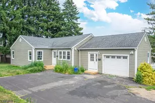 21 Walsh Rd, Franklin, NJ 07416 - Photo 2