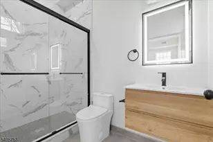 367 21st St, Irvington, NJ 07111 - Photo 18