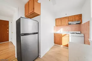 213 Park Ave, East Rutherford, NJ 07073 - Photo 6