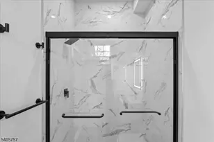 365 21st St, Irvington, NJ 07111 - Photo 18