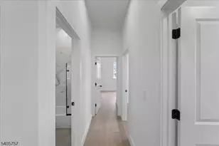 365 21st St, Irvington, NJ 07111 - Photo 8