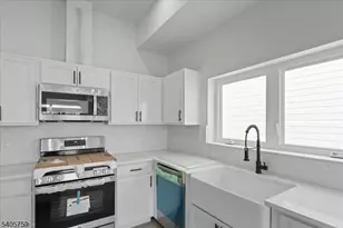 361 21st St, Irvington, NJ 07111 - Photo 8