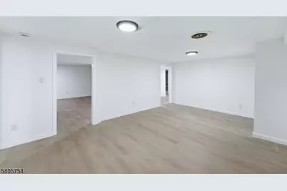 1666 Hamburg Tpke, Wayne, NJ 07470 - Photo 28