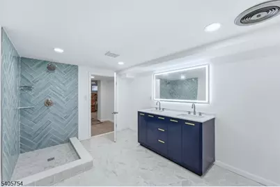 1666 Hamburg Tpke, Wayne, NJ 07470 - Photo 14