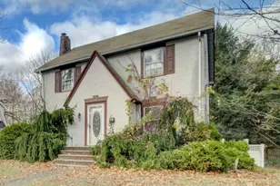 26 Wootton Rd, Essex Fells, NJ 07021 - Photo 2