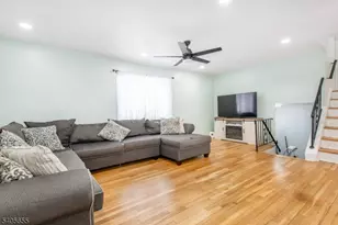 14 Bordeaux Dr, Mount Olive, NJ 07836 - Photo 12