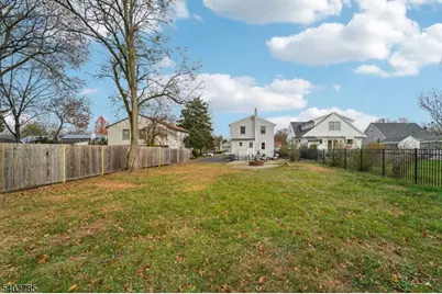 178 Linden St, Bridgewater, NJ 08807 - Photo 24