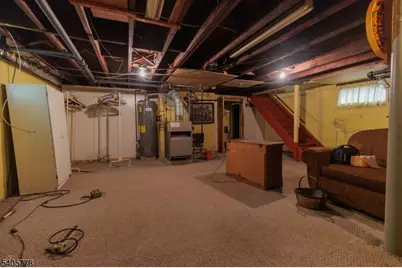 142 W Gibbons St, Linden, NJ 07036 - Photo 24