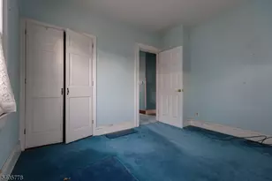 142 W Gibbons St, Linden, NJ 07036 - Photo 14