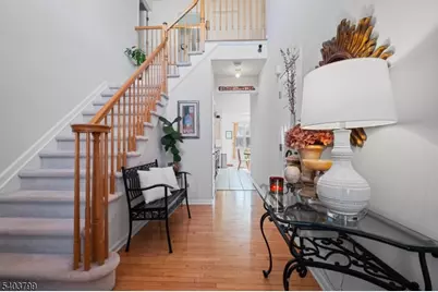 3 Summerfield Dr, Franklin Township, NJ 08540 - Photo 2