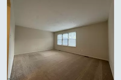 5 Burlington Ct, Hamburg, NJ 07419 - Photo 20