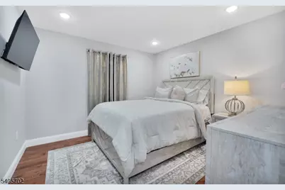 225 S 9th St Apt 1, Newark, NJ 07103 - Photo 10