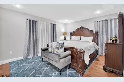 225 S 9th St Apt 1, Newark, NJ 07103 - Photo 12