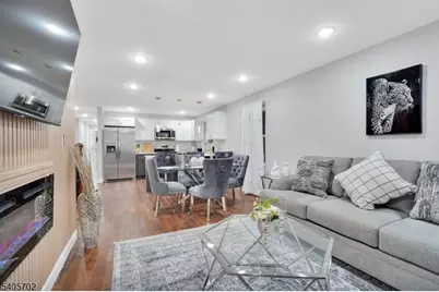 225 S 9th St Apt 1, Newark, NJ 07103 - Photo 8