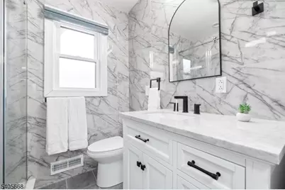 142 Taylor Ave, Hillsborough Township, NJ 08844 - Photo 32