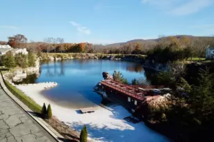 42 Burlington Ct, Hamburg, NJ 07419 - Photo 32