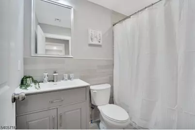 225 S 9th St  Apt 2, Newark, NJ 07103 - Photo 14