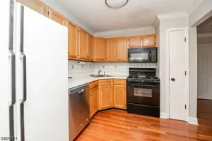 52 Brookside Ln, Mount Arlington, NJ 07856 - Photo 8