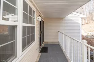 52 Brookside Ln, Mount Arlington, NJ 07856 - Photo 10