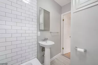 30 Pleasant Ave, Clifton, NJ 07013 - Photo 12