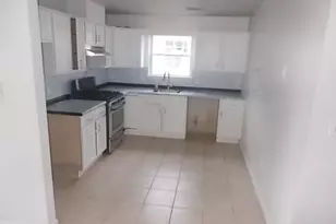 68 Port Ave, Elizabeth, NJ 07206 - Photo 14