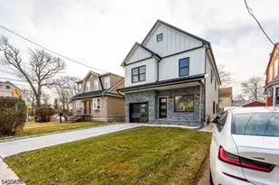 228 Locust St, Roselle, NJ 07203 - Photo 2
