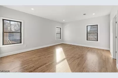 228 Locust St, Roselle, NJ 07203 - Photo 16