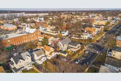 228 Locust St, Roselle, NJ 07203 - Photo 32