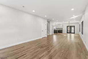 228 Locust St, Roselle, NJ 07203 - Photo 6