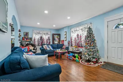 228 Totowa Rd, Totowa, NJ 07512 - Photo 4