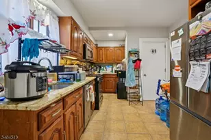228 Totowa Rd, Totowa, NJ 07512 - Photo 10